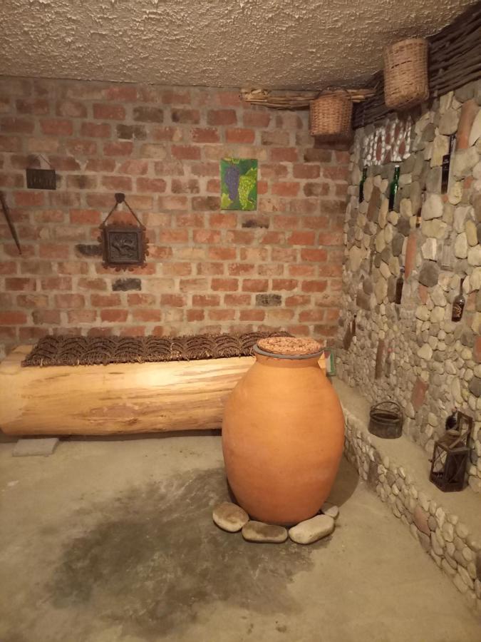 Limi Sachkhere Buitenkant foto